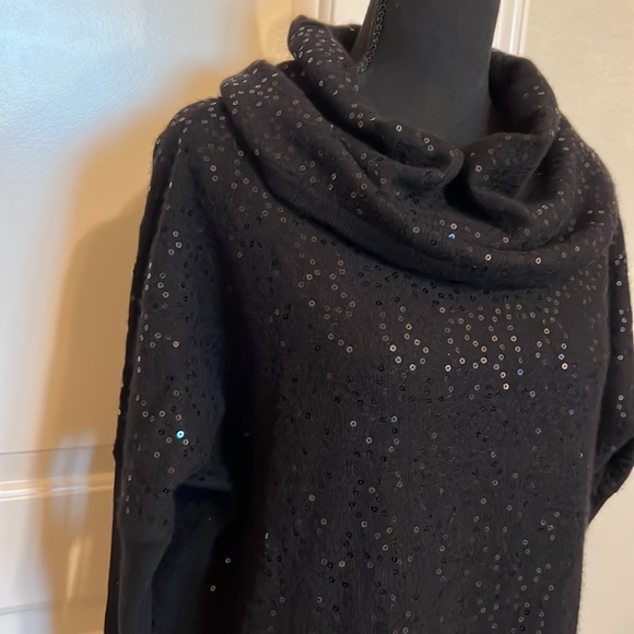 Saks Fifth Avenue sequined cashmere sweater - Picture 3 of 8